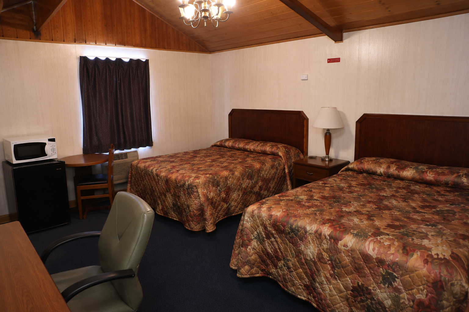 Double Bed Room